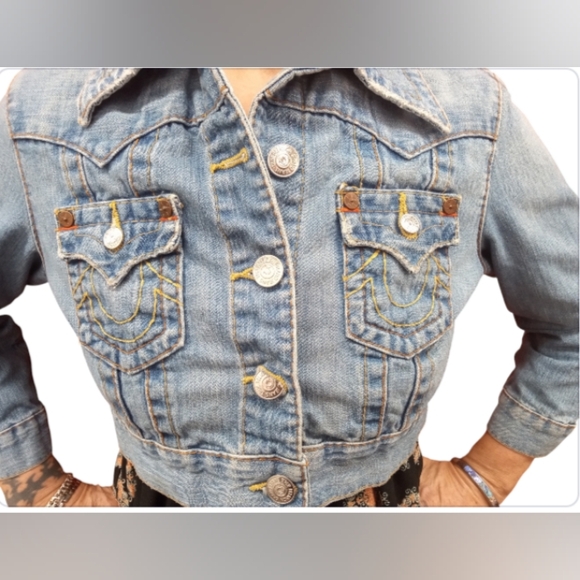 True Religion Jacket- Jimmy Crop Denim Jacket Size Large - Picture 2 of 7